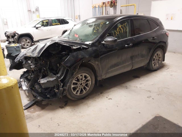 1FMCU9G60NUA49792 Ford ESCAPE SE