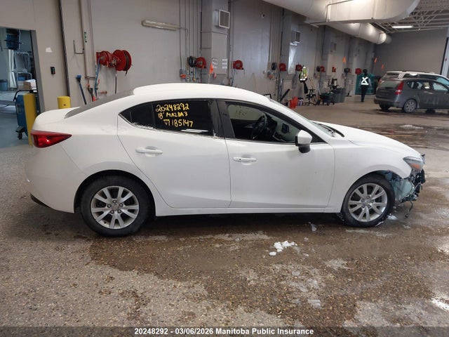JM1BN1V77J1185147 Mazda Mazda3 Gs Sky