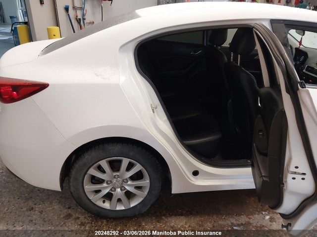 JM1BN1V77J1185147 Mazda Mazda3 Gs Sky