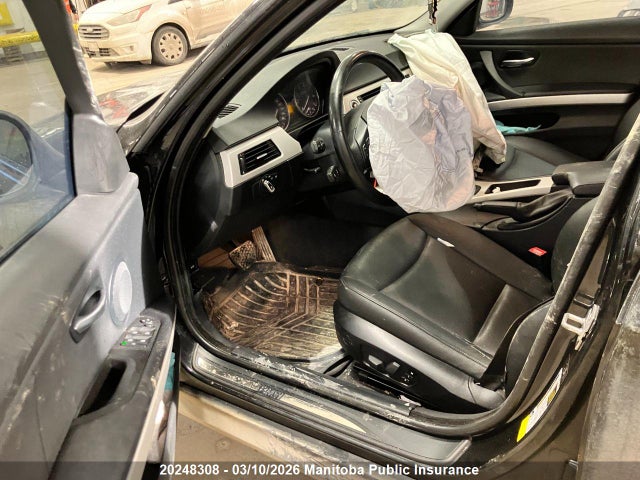 20248308 :رقم المزاد ، WBAPG7C53AA641548 vin ، 2010 Bmw 323i مزاد بيع