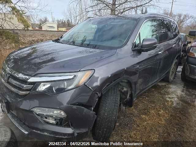 Продаж на аукціоні авто 2018 Honda Pilot Touring, vin: 5FNYF6H97JB500702, номер лоту: 20248334