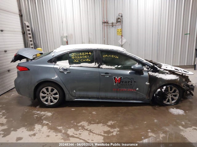 2022 Toyota Corolla Le მანქანა იყიდება აუქციონზე, vin: 5YFBPMBE4NP322061, აუქციონის ნომერი: 20248344