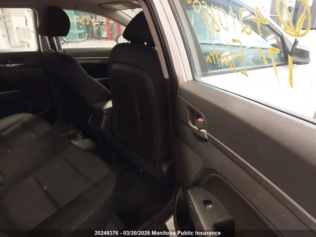 KMHD84LF4HU421088 Hyundai ELANTRA GL