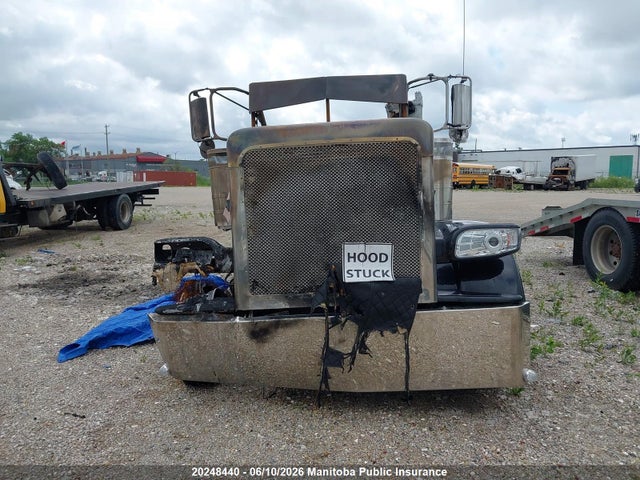 20248440 :رقم المزاد ، 1XPXDB9X08D737801 vin ، 2008 Peterbilt 389 مزاد بيع