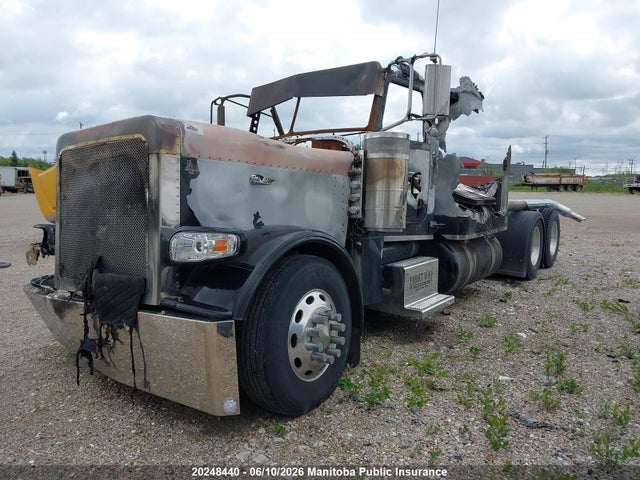 20248440 :رقم المزاد ، 1XPXDB9X08D737801 vin ، 2008 Peterbilt 389 مزاد بيع