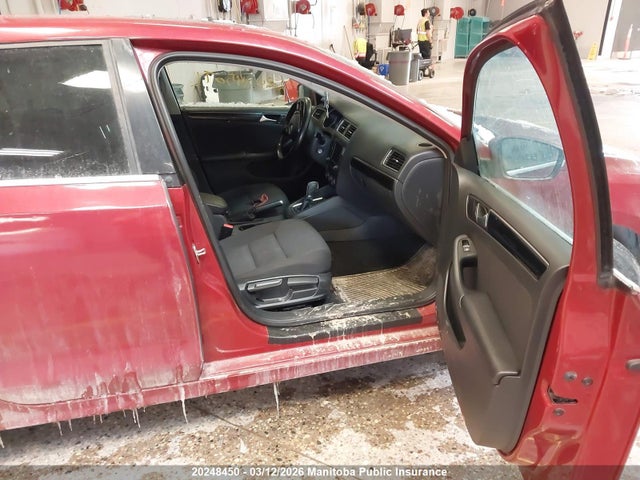 3VWD67AJ4GM225106 Volkswagen Jetta 1.4 Tsi