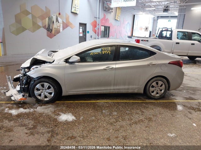 Продажа на аукционе авто 2016 Hyundai Elantra L, vin: 5NPDH4AE7GH673487, номер лота: 20248458