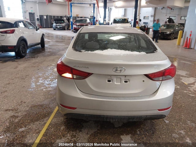 Продажа на аукционе авто 2016 Hyundai Elantra L, vin: 5NPDH4AE7GH673487, номер лота: 20248458
