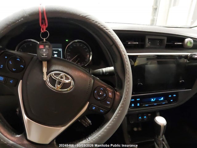 2T1BURHE0KC144643 Toyota COROLLA SE