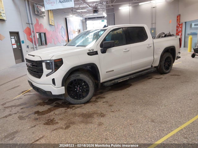 1GTUUCED5NZ560022 GMC Sierra 1500 Elevation Crew Cab