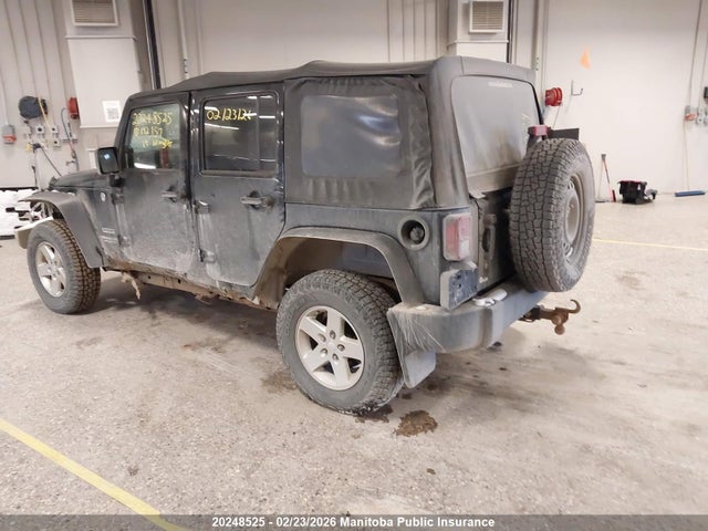 1C4BJWDG6EL192157 Jeep Wrangler Unlimited Sport