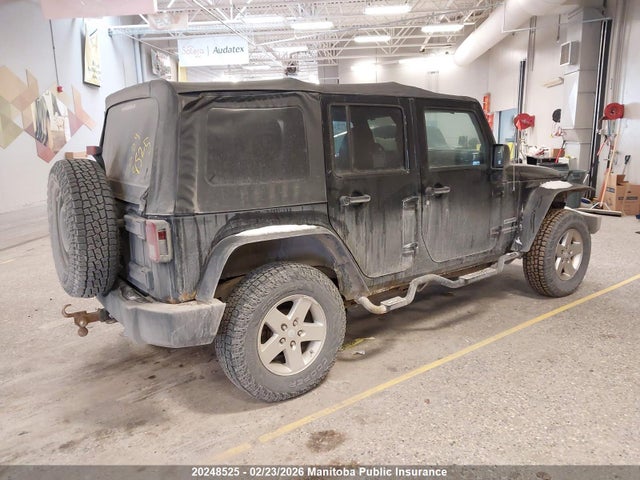 1C4BJWDG6EL192157 Jeep Wrangler Unlimited Sport