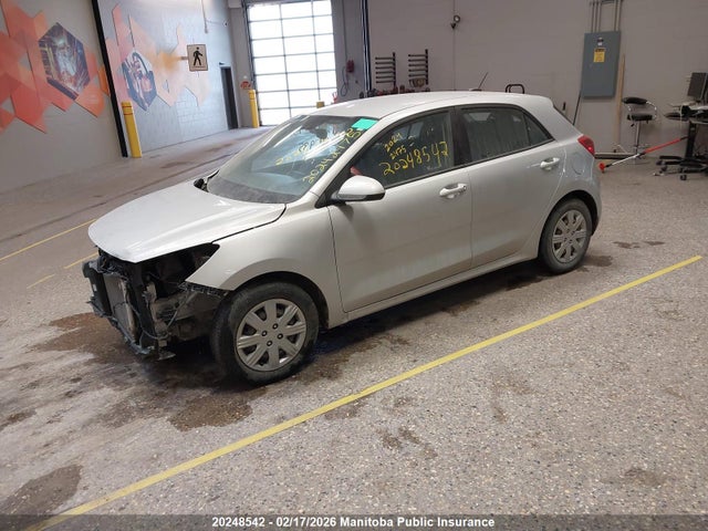 3KPA25AD4ME387985 KIA Rio Lx+