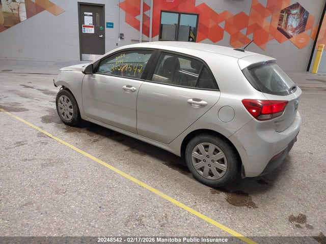 3KPA25AD4ME387985 KIA Rio Lx+