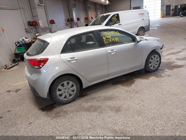 3KPA25AD4ME387985 KIA Rio Lx+