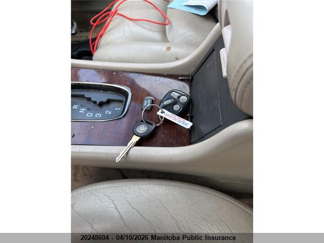 2000 Cadillac Seville Sts მანქანა იყიდება აუქციონზე, vin: 1G6KY5498YU330662, აუქციონის ნომერი: 20248604