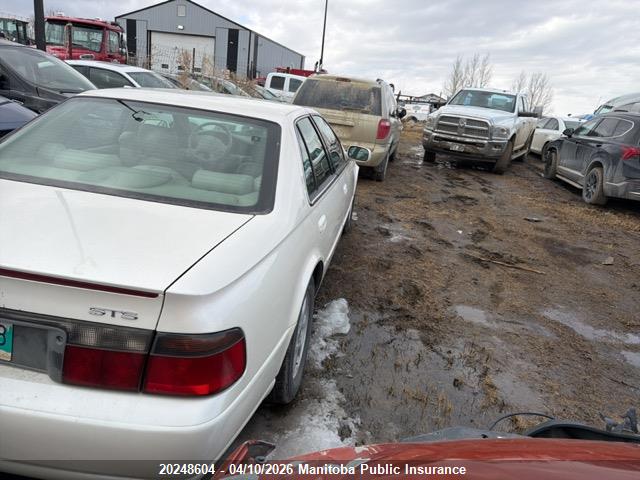 2000 Cadillac Seville Sts მანქანა იყიდება აუქციონზე, vin: 1G6KY5498YU330662, აუქციონის ნომერი: 20248604