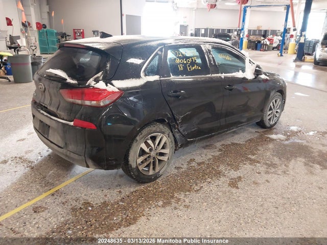 KMHH35LE8JU060175 Hyundai Elantra Gt Gl