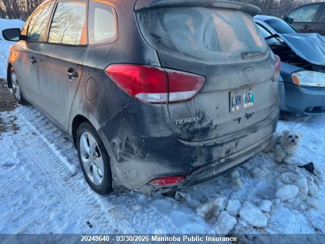 KNAHT8A38E7028366 KIA Rondo Ex