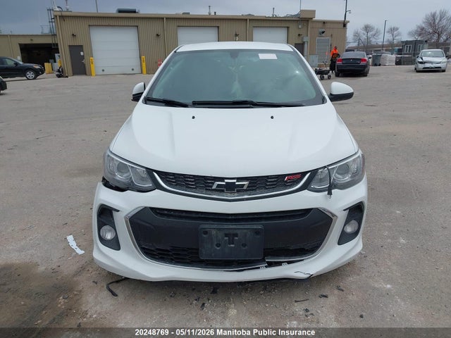 1G1JD6SH8J4105760 Chevrolet SONIC LT