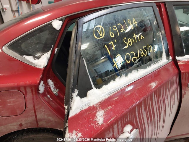 3N1AB7AP2HL692184 Nissan Sentra 1.8 S