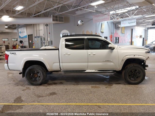 5TFDZ5BNXGX011599 Toyota Tacoma Double Cab V6