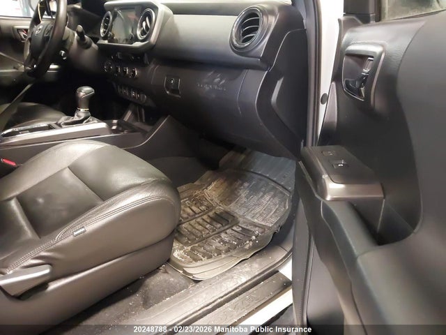 5TFDZ5BNXGX011599 Toyota Tacoma Double Cab V6