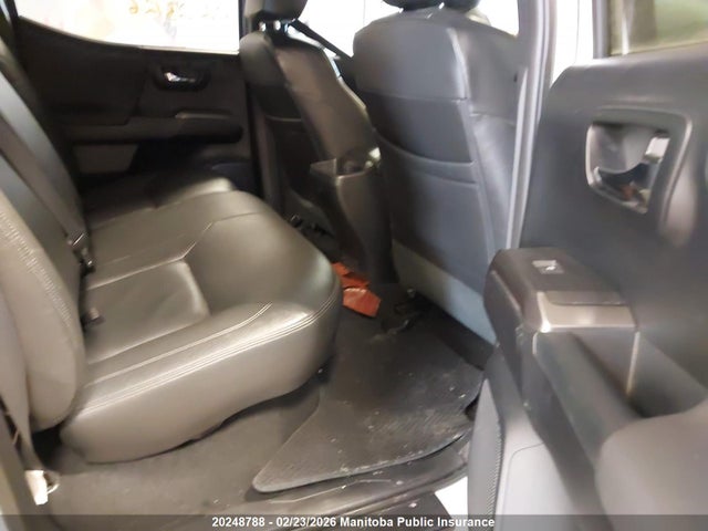 5TFDZ5BNXGX011599 Toyota Tacoma Double Cab V6