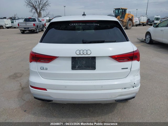 WA1AECF39L1096888 Audi Q3 Komfort 45 2.0 Tfsi