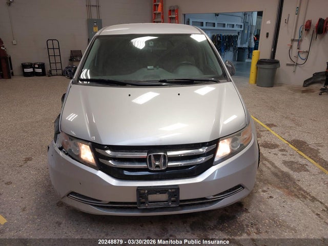 2014 Honda Odyssey Se მანქანა იყიდება აუქციონზე, vin: 5FNRL5H31EB505788, აუქციონის ნომერი: 20248879
