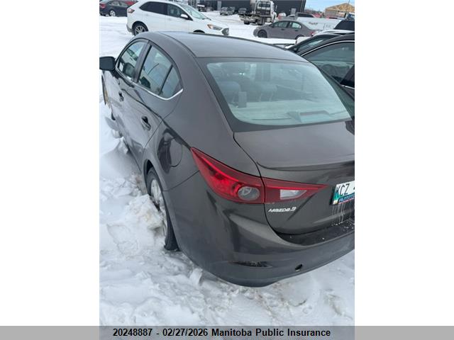 3MZBM1V77FM201101 Mazda Mazda3 Gs Sky
