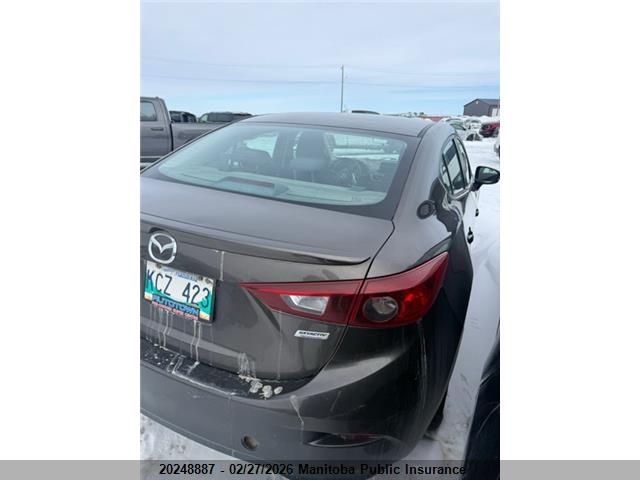 3MZBM1V77FM201101 Mazda Mazda3 Gs Sky