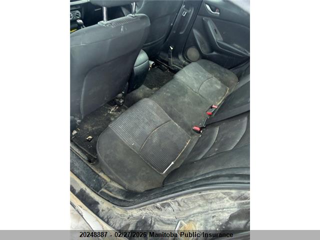 3MZBM1V77FM201101 Mazda Mazda3 Gs Sky
