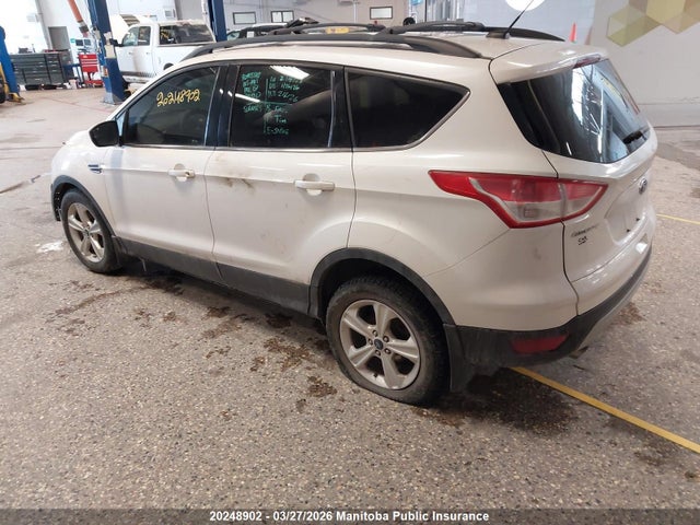 20248902 :رقم المزاد ، 1FMCU0GXXEUD33824 vin ، 2014 Ford Escape Se مزاد بيع