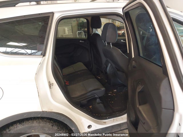 20248902 :رقم المزاد ، 1FMCU0GXXEUD33824 vin ، 2014 Ford Escape Se مزاد بيع