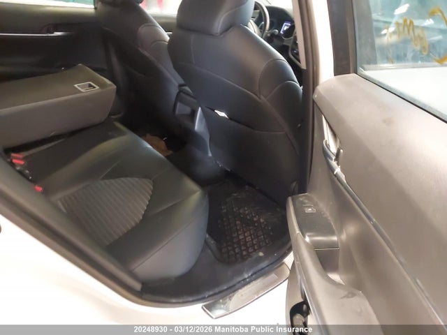 4T1B11HK1JU655503 Toyota CAMRY SE