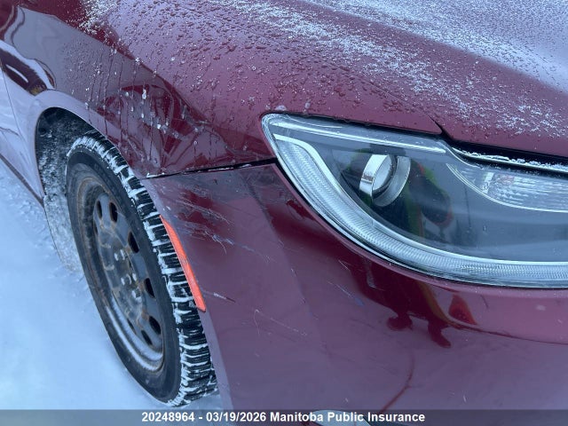 2015 Chrysler 200 Limited მანქანა იყიდება აუქციონზე, vin: 1C3CCCAB9FN626233, აუქციონის ნომერი: 20248964