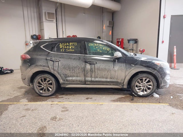 KM8J3CA42HU544692 Hyundai Tucson