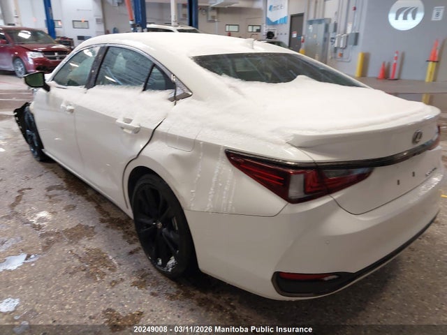 Lexus ES 300H 2024 58AB21B18RU014818 Image 17