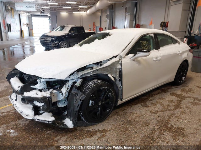 Lexus ES 300H 2024 58AB21B18RU014818 Image 2