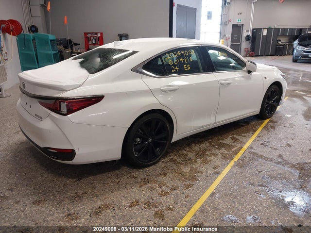 Lexus ES 300H 2024 58AB21B18RU014818 Image 4