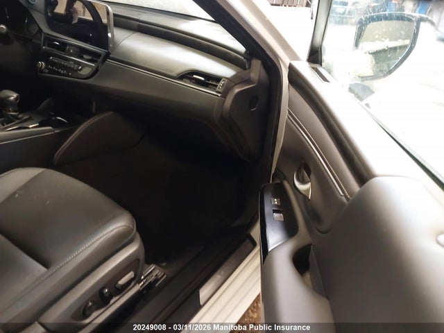 Lexus ES 300H 2024 58AB21B18RU014818 Image 5