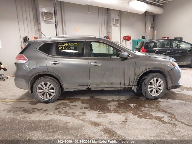 5N1AT2MV0GC853001 Nissan ROGUE SV