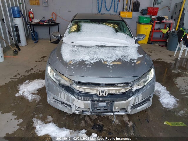 20249015 :رقم المزاد ، 2HGFC2F56JH000034 vin ، 2018 Honda Civic Lx مزاد بيع