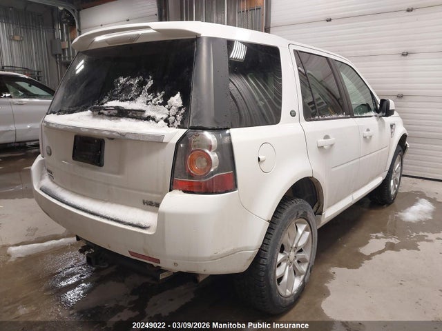 SALFR2BG8EH408995 Land Rover LR2 HSE