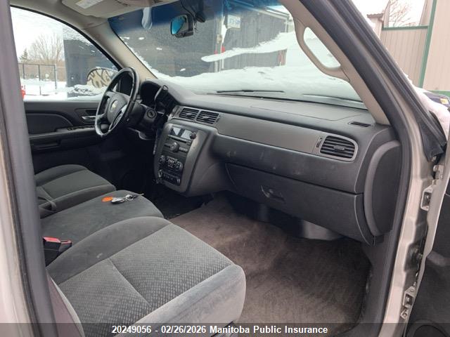 Продажа на аукционе авто 2008 Chevrolet Suburban 1500 Ls, vin: 1GNFK16378J213407, номер лота: 20249056