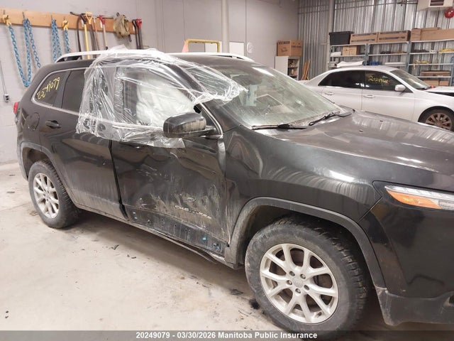 2016 Jeep Cherokee North მანქანა იყიდება აუქციონზე, vin: 1C4PJMCS4GW231362, აუქციონის ნომერი: 20249079