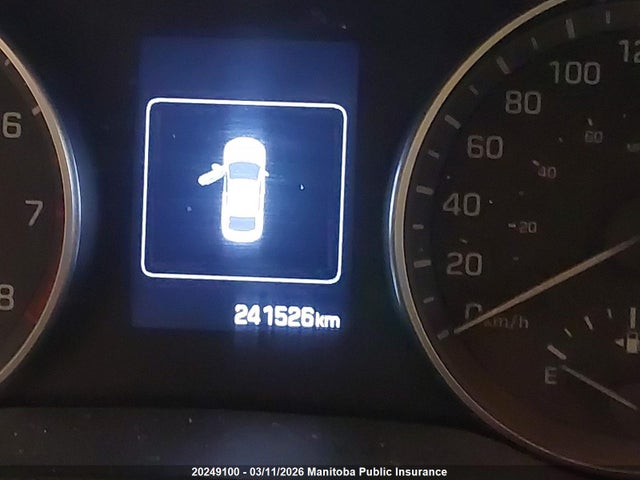 KMHD84LF4HU267675 Hyundai Elantra Gls