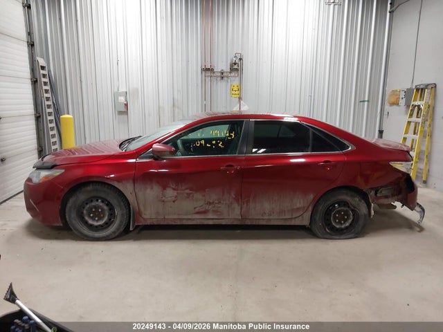 4T1BF1FK2FU936107 Toyota CAMRY SE