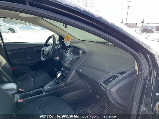 1FADP3K25HL239945 Ford FOCUS SE